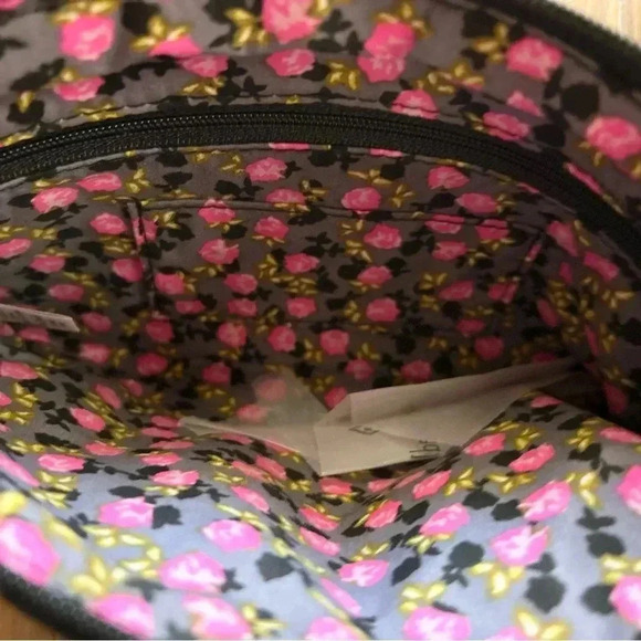 Vera Bradley 3 pc pen, wristlet, travel pill case - Picture 3 of 4